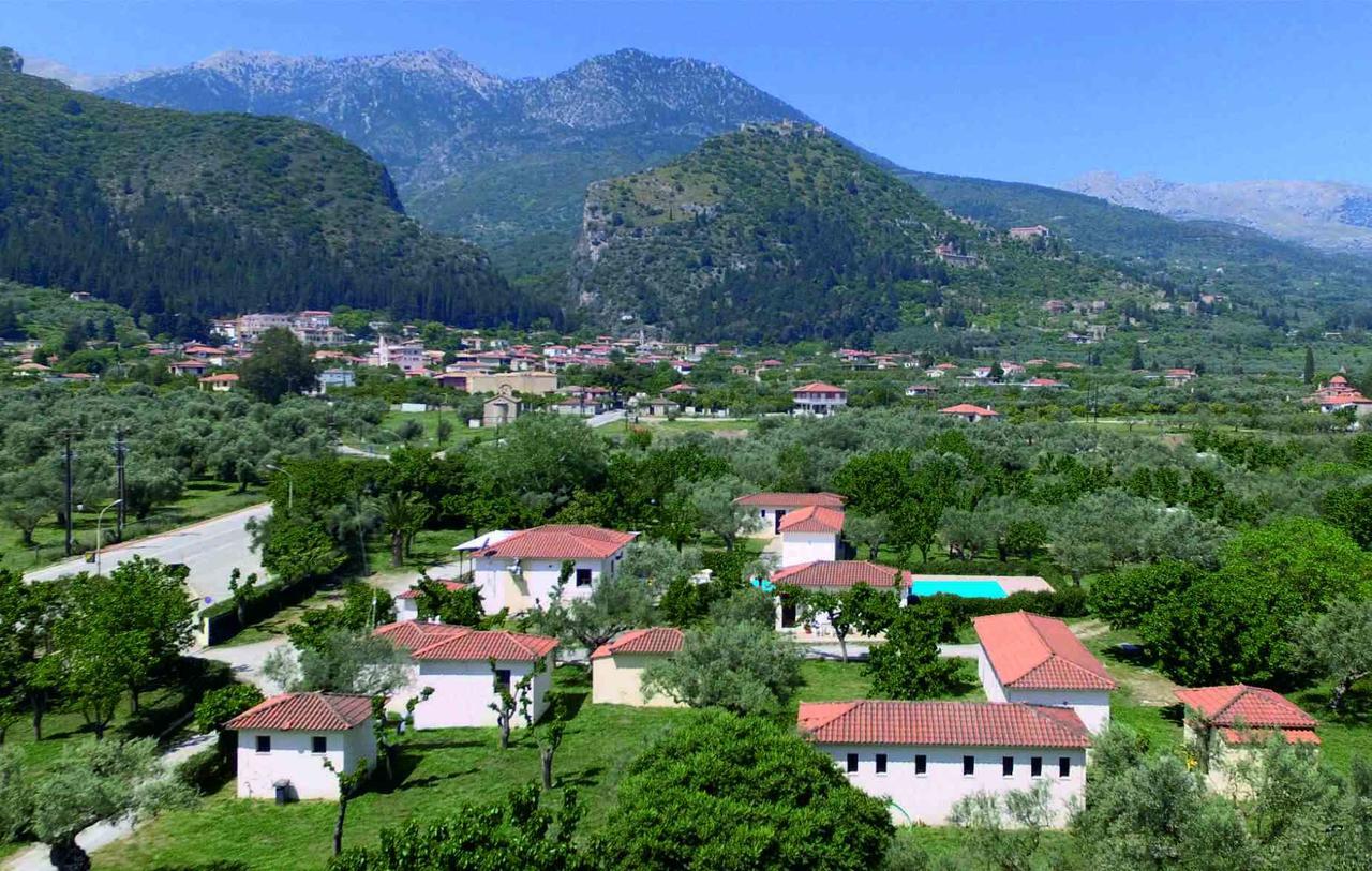 Camping & Bungalows Castle View Misztrász Kültér fotó
